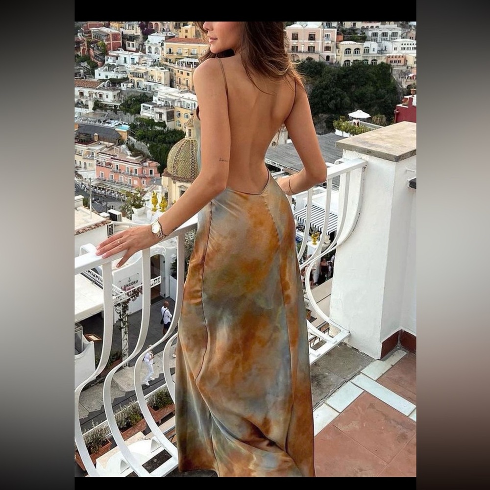Elegant Multicolor Backless Dress from Commense - Picture 3 of 4